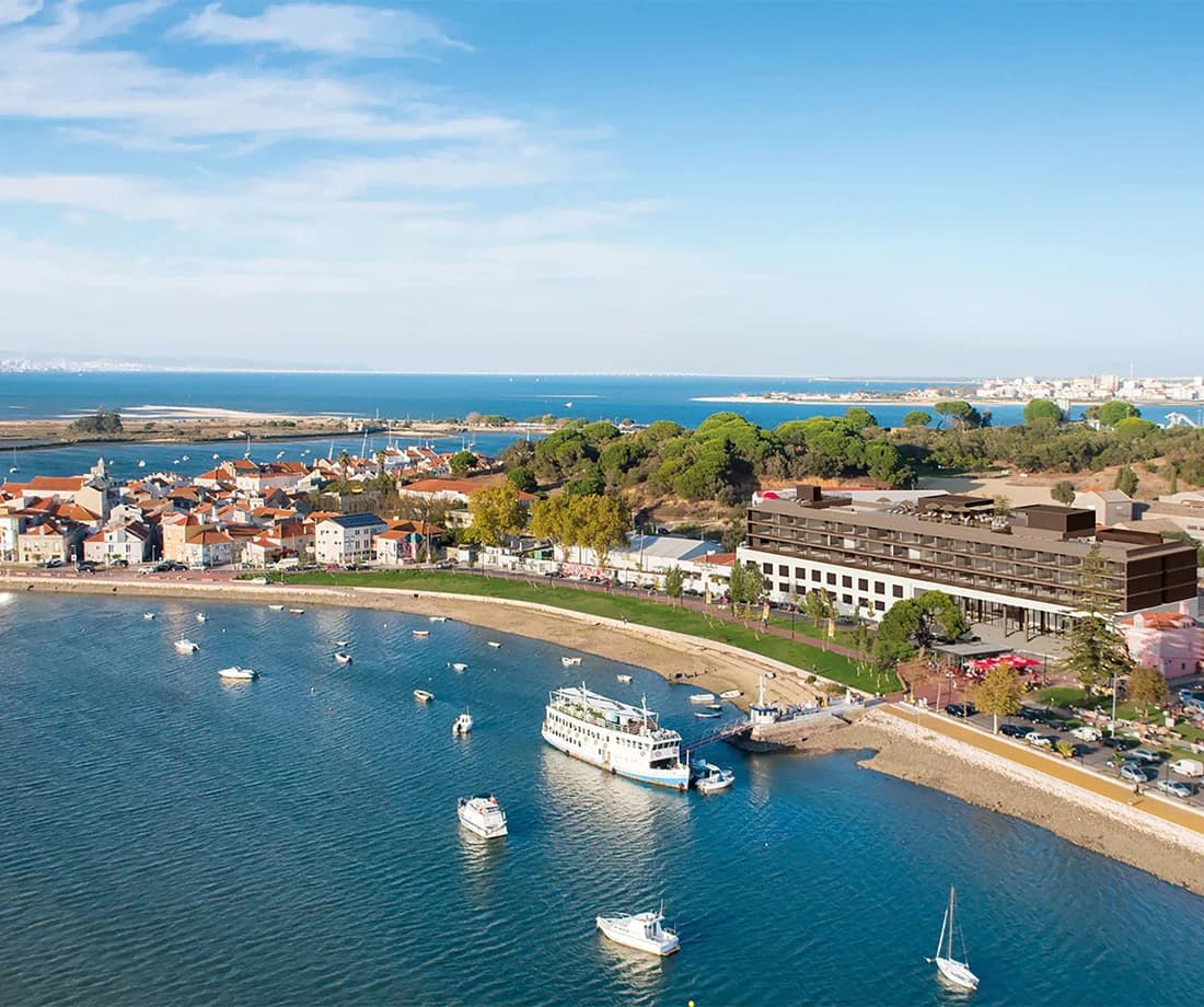 Exciting news: Seixal Harbour on the southern side of Lisbon district!